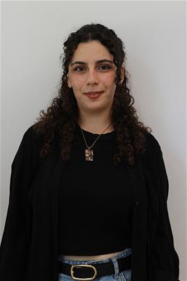 Feyza DÖKMECİ